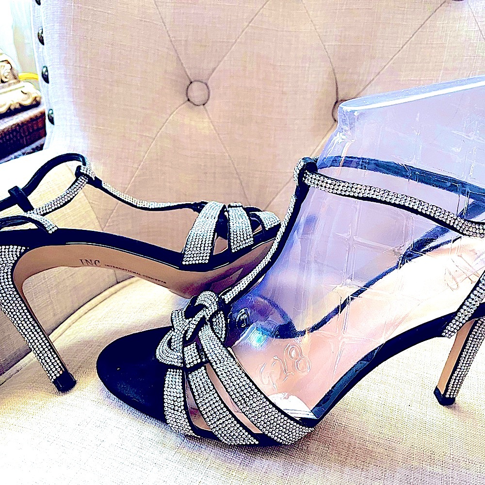 Women’s shoes